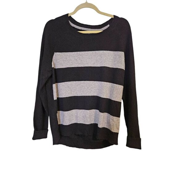 Black and Gray wide striped cashmere crew neck sweater.  Size L. - Picture 1 of 3